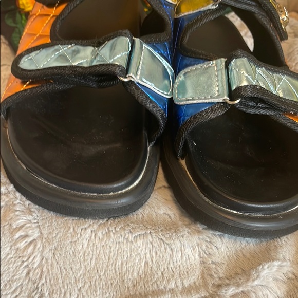 Colorful Sandals - Picture 3 of 4